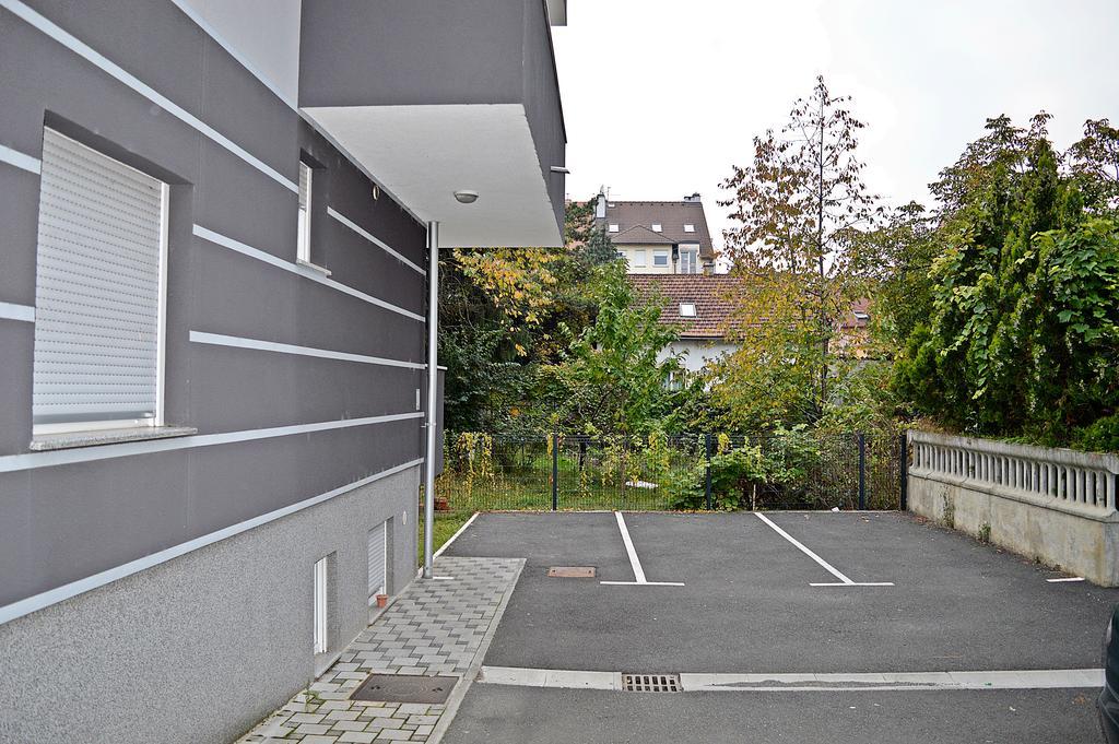 Apartments Tony Zagreb Exterior photo